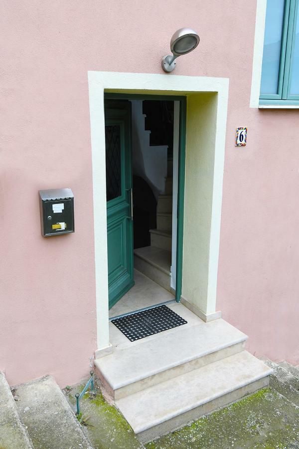 Sofokleous Apartment Kavala Eksteriør billede